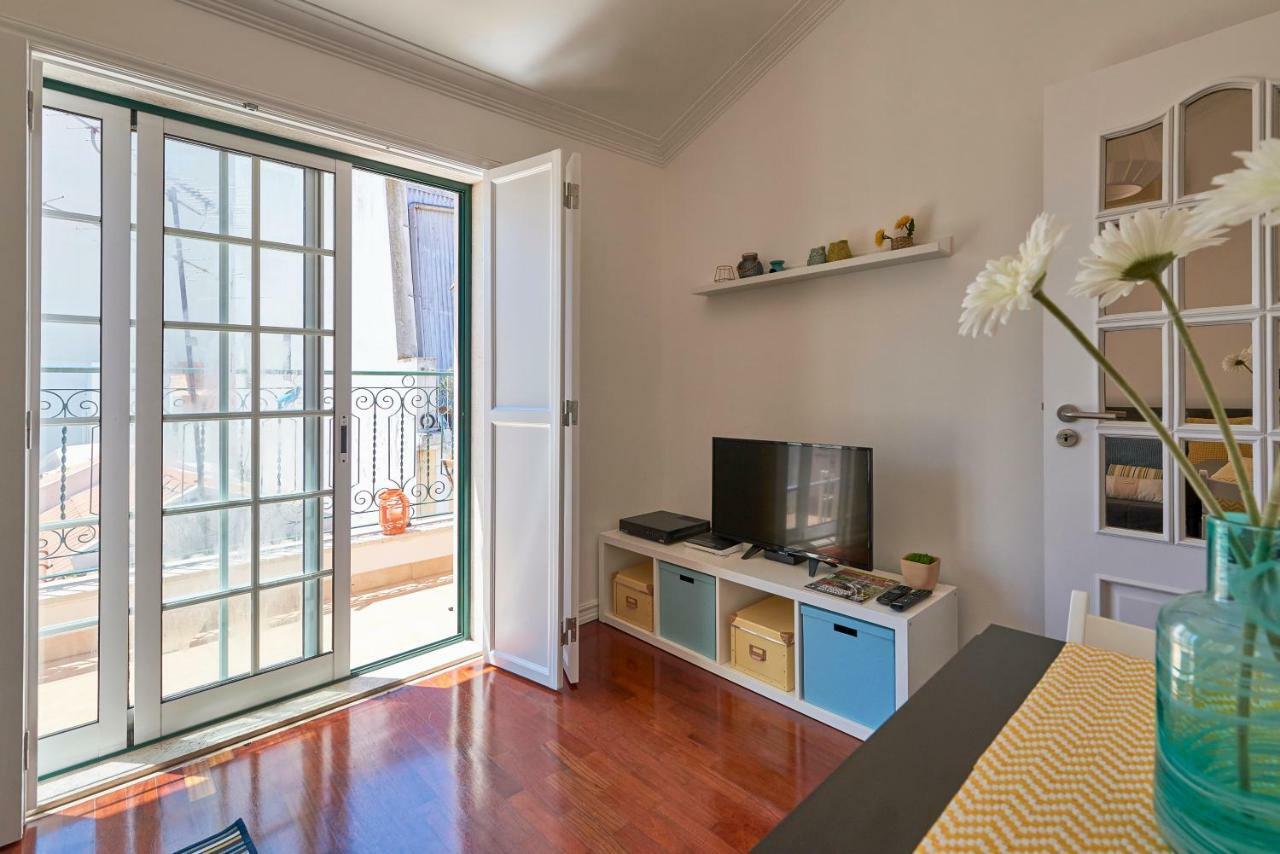 Cozy Apartment In Historic Center With Terrace Лиссабон Экстерьер фото
